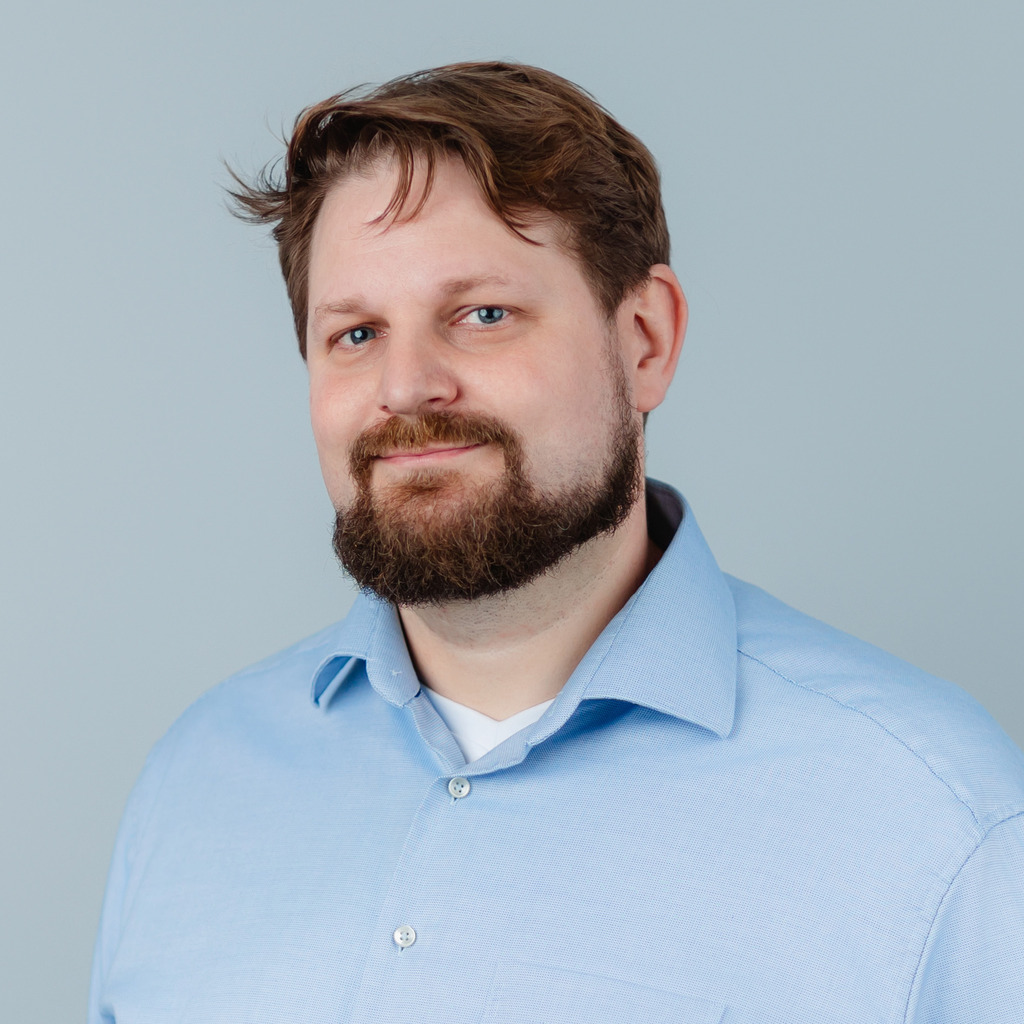 Mitarbeiterfoto Florian Pöselt